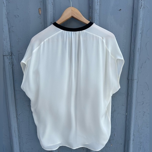 Vince Silk Blouse, size Small - Picture 3 of 8